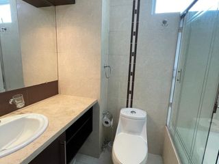 Foto 12 de CASA EN ARRIENDO - CONJUNTO CON SEGURIDAD 24/7 - 228 M2 PINAR ALTO