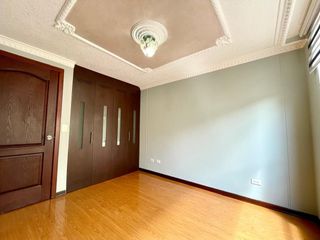 Foto 15 de CASA EN ARRIENDO - CONJUNTO CON SEGURIDAD 24/7 - 228 M2 PINAR ALTO