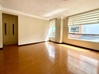 Foto 17 de CASA EN ARRIENDO - CONJUNTO CON SEGURIDAD 24/7 - 228 M2 PINAR ALTO