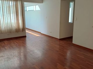 Foto 21 de Vendo Departamento Valle Hermoso Surco. Excelente Ubicación