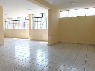 Foto 6 de SE ALQUILA CASA TERCER Y CUARTO PISO