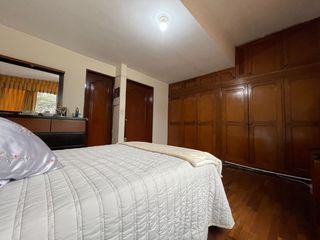 Foto 8 de CASA FRENTE A PARQUE EXCELENTE ESTADO SALAMANCA