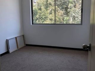 Foto 19 de VENDO AMPLIO E ILUMINADO DEPARTAMENTO - 4 DOR. - 2 COCHERAS - AT. 210 m² - U$ 340,000