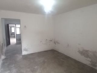 Foto 3 de 🏡 ¡Gran oportunidad en Lurín! Casa de 173 m² con doble frente a pasos de la plaza principal