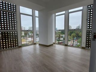 Foto 7 de Alquilo Oficina Barranco Limite Con Miraflores 46M2 + Cochera