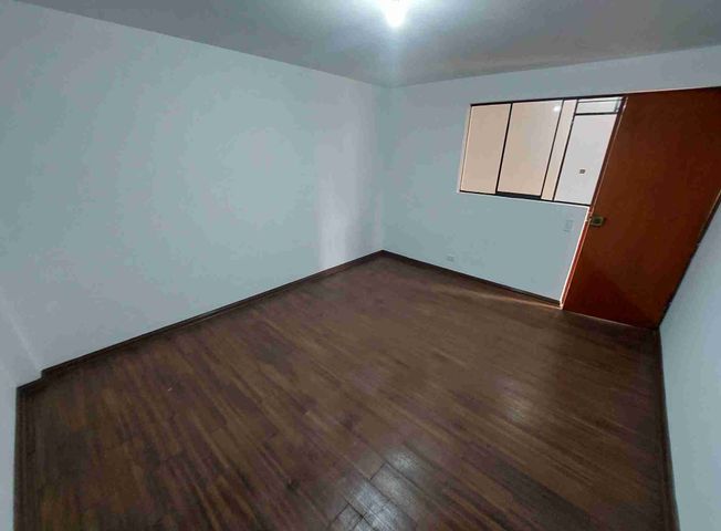 Departamento en Venta en San Juan de Miraflores - Ansicht 5