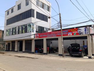 Foto 2 de Alquiler Casa Comercial En Plena Avenida Principal en Carabayllo