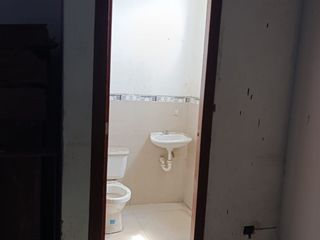 Foto 7 de Alquiler Casa Comercial En Plena Avenida Principal en Carabayllo