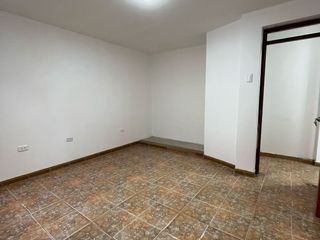 Foto 13 de AMPLIA CASA EN VENTA - SAN JUAN DE MIRAFLORES