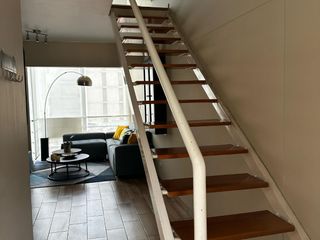 Foto 11 de Dúplex Amoblado un Dormitorio 70m2 Cochera y Vista a la Calle en Alquiler en Miraflores