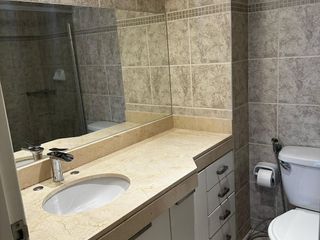 Foto 16 de Dúplex Amoblado un Dormitorio 70m2 Cochera y Vista a la Calle en Alquiler en Miraflores