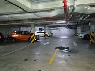 Foto 18 de Dúplex Amoblado un Dormitorio 70m2 Cochera y Vista a la Calle en Alquiler en Miraflores