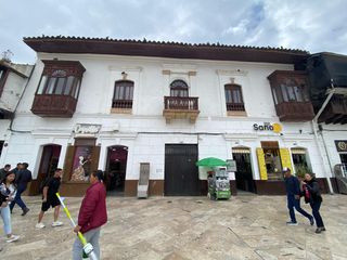 Foto 1 de SE VENDE CENTRO COMERCIAL CENTRO HISTORICO DE TUNJA