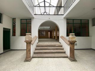 Foto 7 de SE VENDE CENTRO COMERCIAL CENTRO HISTORICO DE TUNJA