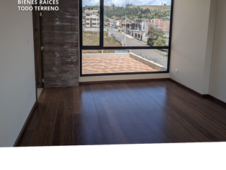 Foto 10 de CASA EN CONJUNTO HUACHI CHICO AMBATO