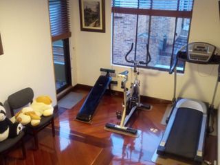 Foto 10 de VENDO CASA REMODELADA CEDRITOS 206 M2 BOGOTÁ