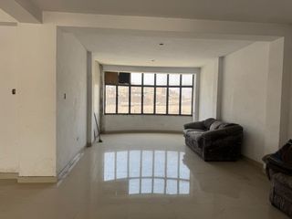 Foto 5 de Venta De Local En Zona Industrial en Ate