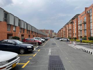 Foto 9 de SE VENDE CASA EN PORTAL DE LA AUTOPISTA