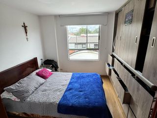 Foto 15 de SE VENDE CASA EN PORTAL DE LA AUTOPISTA