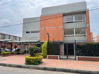Foto 2 de SE VENDE CASA EN PORTAL DE LA AUTOPISTA