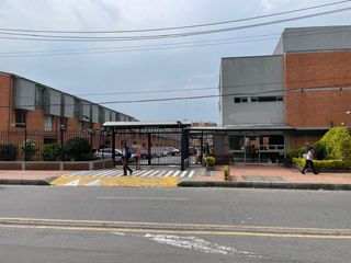 Foto 3 de SE VENDE CASA EN PORTAL DE LA AUTOPISTA