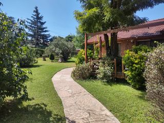Foto 6 de CASA CON DEPARTAMENTO EN VENTA EN EL CENTRO DE VILLA GENERAL BELGRANO