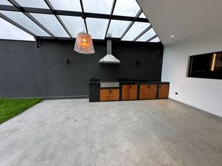 Foto 3 de VENTA CASA PUEMBO CERCA A LA PLAZA MARQUESINA