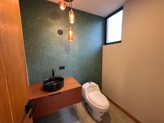 Foto 4 de VENTA CASA PUEMBO CERCA A LA PLAZA MARQUESINA