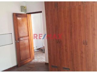 Foto 7 de Casa Tipo Departamento De 120 M² En Cercado De Lima