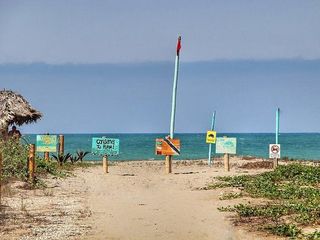 Foto 3 de Hostal en renta en Jipijapa, Puerto Cayo