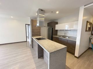 Foto 4 de DEPARTAMENTO EN VENTA QUITO, LA CAROLINA