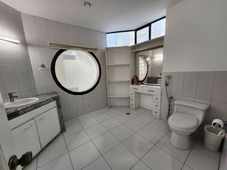 Foto 17 de Departamento en venta con vista a la playa y al puerto de Manta, muy cerca del Mall del Pacifico