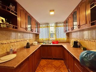 Foto 7 de Excelente Oportunidad De Inversión!!! En Venta Casa Multifamiliar De 3 Pisos En Urb. Lara - Socabaya
