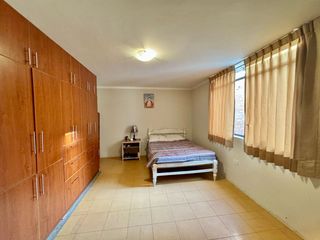 Foto 11 de Excelente Oportunidad De Inversión!!! En Venta Casa Multifamiliar De 3 Pisos En Urb. Lara - Socabaya