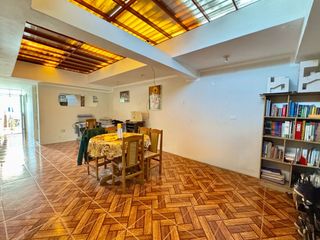 Foto 14 de Excelente Oportunidad De Inversión!!! En Venta Casa Multifamiliar De 3 Pisos En Urb. Lara - Socabaya