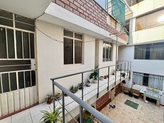 Foto 17 de Excelente Oportunidad De Inversión!!! En Venta Casa Multifamiliar De 3 Pisos En Urb. Lara - Socabaya