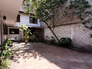 Foto 5 de 🔸 Casa en Surco con amplio patio interno, en excelente ubicación, lista para remodelar✨