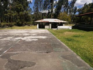 Foto 10 de Propiedad comercial de arriendo ideal para bodegaje, academias deportivas o cualquier uso comercial
