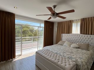Foto 20 de Se Vende Casa En Zona Residencial Tranquila Y Segura