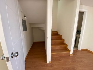 Foto 2 de CASA EN RENTA EN TUMBACO CONJUNTO SIERRA MORENA