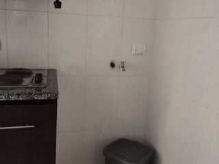 Foto 2 de ARRIENDO APARTAESTUDIO CON ADMON  EN EL CENTRO DE BOGOTA