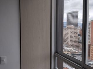 Foto 11 de ARRIENDO APARTAESTUDIO AMOBLADO CON ADMON E INTERNET EN EL CENTRO DE BOGOTA