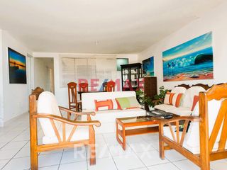 Foto 1 de Venta De Departamento + Cochera En 3Er Piso