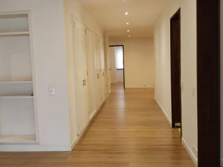 Foto 4 de Arriendo Espectacular Apartamento en Rosales