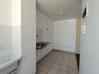 Foto 21 de Departamento En Alquiler Piso 16 Con Vista Interna En Condominio Laureles 3 - Comas