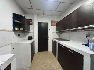 Foto 4 de Casa en venta en Samanes 6, Conjunto Cerrado