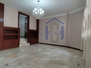 Foto 7 de Casa de 3 plantas en venta - Garzota 1