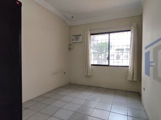 Foto 21 de Casa de 3 plantas en venta - Garzota 1