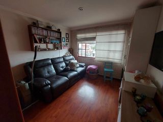Foto 16 de Casa de venta en cuenca. Sector vista linda. Av. 12 de octubre. Esquinera. Amplia