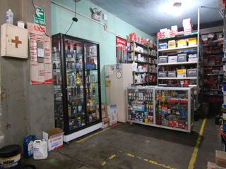 Foto 7 de AMPLIO LOCAL EN VENTA -  EN AV. GRAU DE PIURA